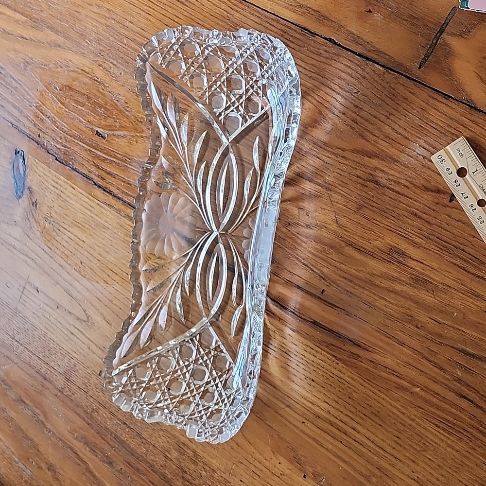 Vintage Presses glass Condiment Dish